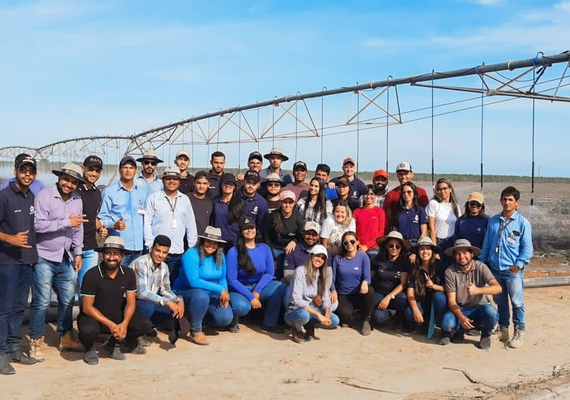 Usina Caeté recebe estudantes de engenharia agronômica do IFAL para visita técnica