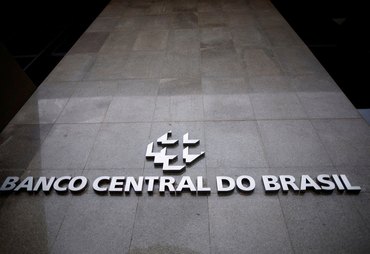 Clientes do Will Bank e do Master relatam dívidas indevidas registradas no BC