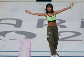 Rayssa Leal conquista medalha de bronze no skate street feminino