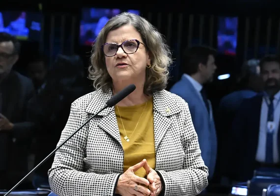 Lula anuncia Teresa Leitão como nova líder do governo no Senado