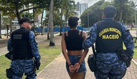Mulher é presa por tráfico durante operação na Orla da Pajuçara