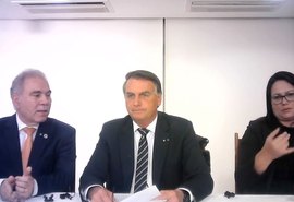 Em live, presidente faz apelo para que população economizar energia