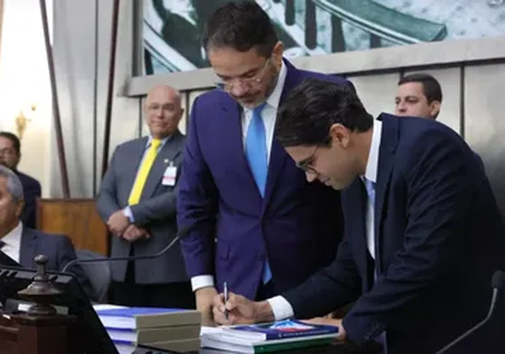 Gilvan Filho assume vice da ALE após eleição sem concorrência