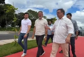 JHC trava composição e aliados condicionam acordo com Lira a Luciano