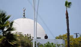 Atirador abre fogo em mesquita de San Diego e é neutralizado pela polícia