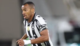 Capitão do Botafogo, Marlon Freitas pede liberação para fechar com Palmeiras
