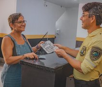 Placas resgatadas estão sendo entregues aos proprietários de veículos