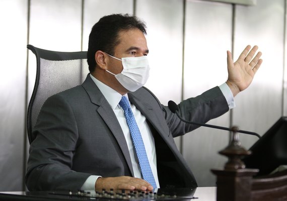 Marcelo Victor explica processo de eleição de um 'governador tampão' se Renan Filho deixar o cargo