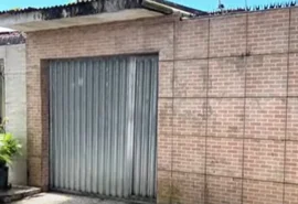 Idosa morre após tentar se proteger de incêndio se abrigando debaixo da cama em Maceió