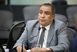 Inácio Loiola propõe campus da Uneal em Delmiro Gouveia