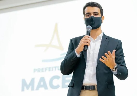Presidente nacional do PSB pressiona JHC a disputar o governo de Alagoas