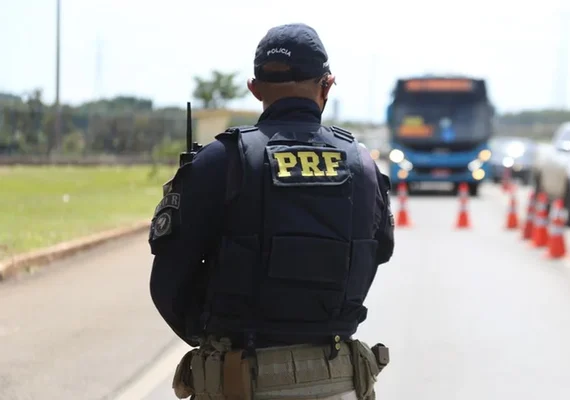 PRF prende foragido da Justiça condenado por estupro de vulnerável em Rio Largo