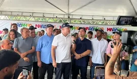 Renan Filho enfrenta bolsonaristas: “coragem nunca me faltou”