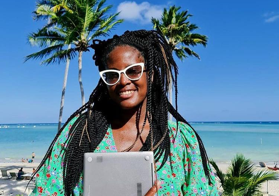 Djamila Ribeiro aproveita Maragogi para trabalhar em seu próximo livro