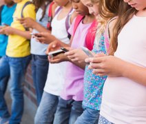 ‘Adultização’: saiba quais são os impactos do fenômeno nas redes sociais e na vida de crianças e adolescentes