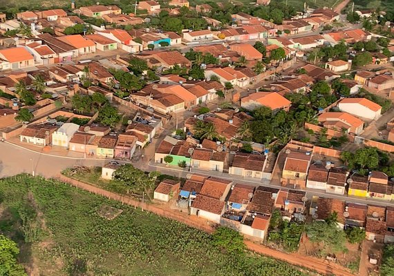 Mulher é assassinada pelo marido a facadas no interior de Alagoas