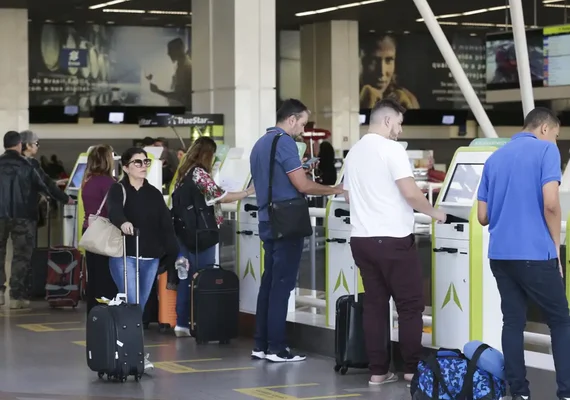 Voa Brasil será destinado a aposentados e estudantes do Prouni