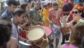Com novos casos de covid-19, Rio de Janeiro cancela blocos de rua no carnaval