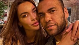 Esposa de Daniel Alves se declara para o ex-jogador nas redes sociais; veja