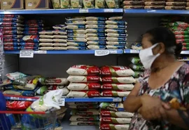 Pesquisa: pessoas de menor poder aquisitivo são os que mais sofrem com inflação elevada