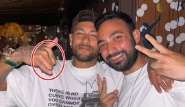 Neymar surge sem aliança em balada exclusiva durante folga em Nova York