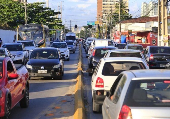Veículos com placas finais 5 e 6 devem pagar o IPVA até sexta-feira