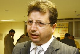 MP de AL em crise: Instituição está no fundo do poço, diz promotor