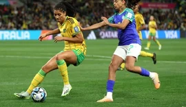 Brasil não sai do 0 x 0 com a Jamaica e dá adeus à Copa do Mundo