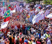 Paulo lota orla e mostra que campanha segue crescendo