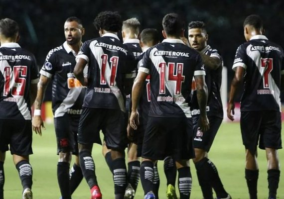 Vasco sai no lucro em empate com Defensa