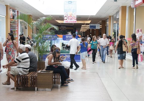 Centro de Maceió abre em horário especial no Dia da Emancipação de AL