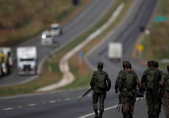 Não há mais nenhum ponto de manifestação, diz PRF