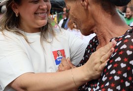 Samyra do Basto leva campanha às feiras de Arapiraca e Piaçabuçu