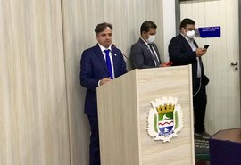 Vereador denuncia contratos milionários sem licitação da Prefeitura de Maceió