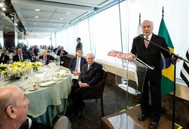 Temer crítica 'barbaridades' de candidatos na pré-campanha