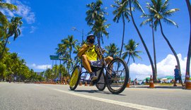Orla de Ponta Verde recebe edição do Projeto Bike Sem Barreiras neste domingo (29)