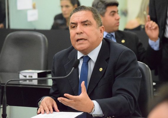 PDT terá candidato a prefeito de Maceió, avisa líder do partido