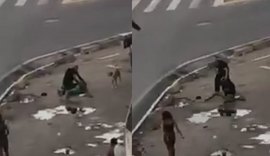 No Centro: Homem em situação de rua espanca outro à luz do dia em Maceió