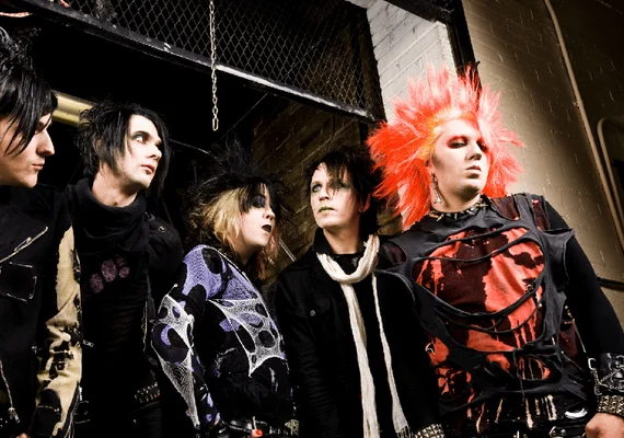Do moicano à resistência: movimento punk completa 50 anos no Brasil