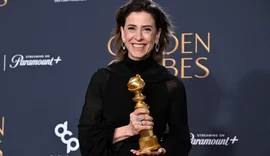 Oscar convida Fernanda Torres para votar no prêmio como membro da Academia