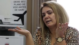 Governo Lula atende decisão judicial e devolve nacionalidade brasileira à ex-mulher de Bolsonaro