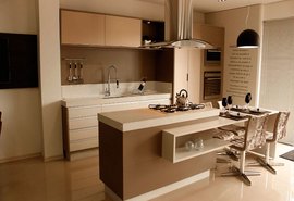 Veja como transformar espaços simples com móveis de luxo