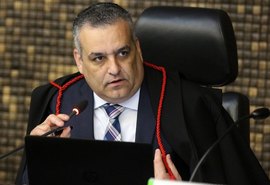 Alfredo Gaspar nega jogo político