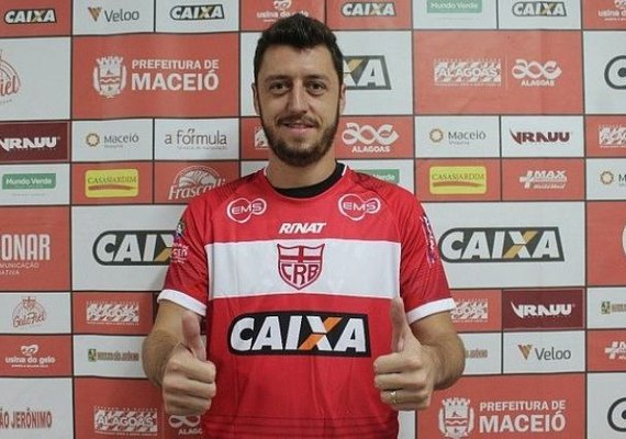 CRB anuncia renovação de contrato com o meia Felipe Menezes