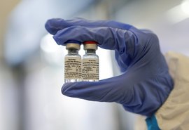 Rússia diz que vacina contra covid é 92% eficaz