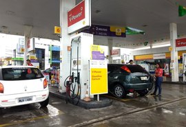 Gasolina chega a R$ 5,29 nas bombas dos postos alagoanos