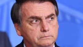 Bolsonaro quer uso da cloroquina no SUS para pacientes com sintomas leves
