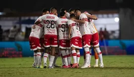 CRB faz último jogo no Rei Pelé em 2025 com chances mínimas de acesso