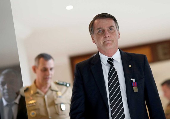 Bolsonaro inicia 2ª fase de transição