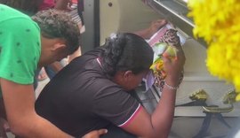 Corpo de menina estuprada e morta em Branquinha é enterrado